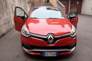 auto clio 1.6 turbo 200cv