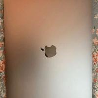 Macbook air M1 2020