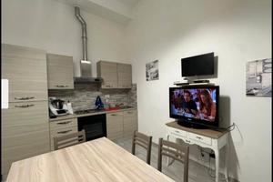 Bilocale appena ristrutturato in Via Serri 7/A