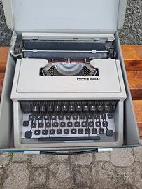 macchina da scrivere olivetti dora 