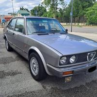 Alfa Romeo Alfetta 2.0 quadrifoglio oro