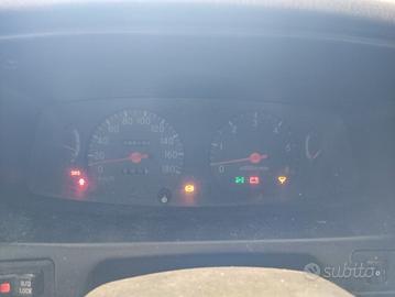 Quadro strum MITSUBISHI L200 4X4 2.5cc TD 2000