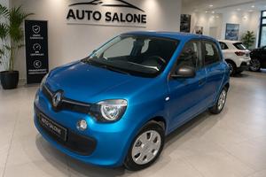 Renault twingo euro 6 neopatentati garanzia permut