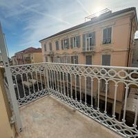 Ampio trilocale arredato