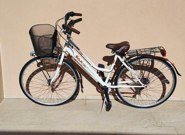 Bici donna sbk trekking. 