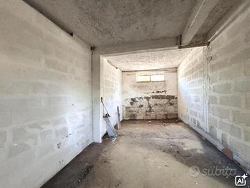 BOX A CISTERNA DI LATINA