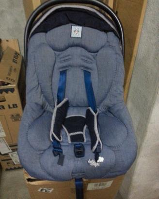 Ovetto per auto Bébé Confort modello ELIOS