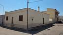 casa-con-garage-cantina-ed-area-esterna-