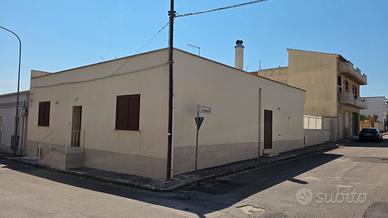Casa Con Garage, Cantina Ed Area Esterna 