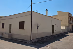 Casa Con Garage, Cantina Ed Area Esterna 