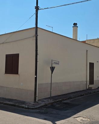Casa Con Garage, Cantina Ed Area Esterna 