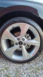 4 CERCHI ORIGINALI AUDI DA 18" – OEM