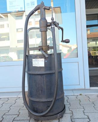 Distributore olio officina anni 50 Lubester