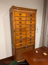 Cassettiera portadocumenti in legno di frassino