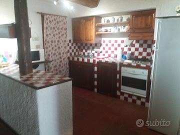 Appartamento nel borgo medievale Estate 2023