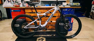 Amflow PL Carbon TG L Nuova in pronta consegna