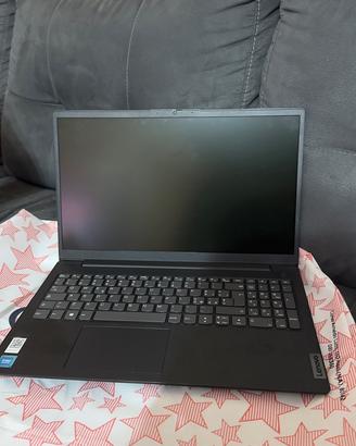 Lenovo 82QY