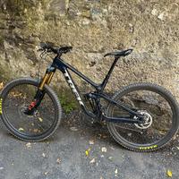 Trek Slash 9.8 XT Carbon