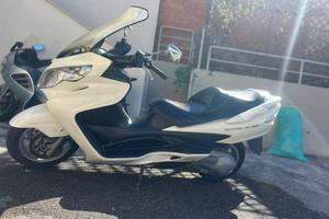 Suzuki Burgman 400cc