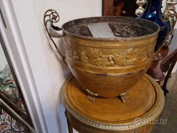 VASO SOTTOVASO TAVOLINI MORTAIO