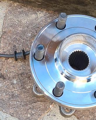 Cuscinetto con mozzo nissan navara