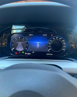 Golf 8 eTSI 1.0