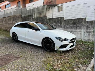Mercedes CLA 200D Shooting Break AMG LINE