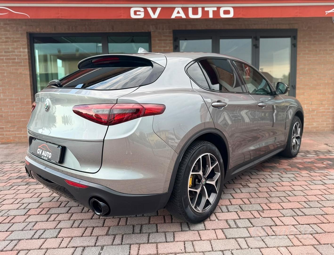 Alfa Romeo Stelvio 2018 photo 5