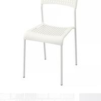 Sedie ikea bianche e rosse