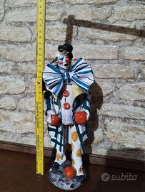 statua clown 