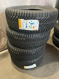 235 55 17 invernali Pirelli NUOVE! mai usate