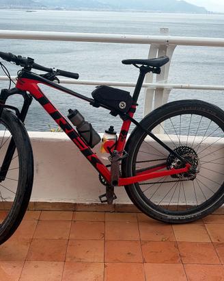 TREK ProCaliber 9.5 in carbonio