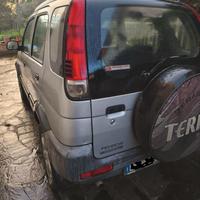 Daihatsu Terios J102 2004  1.3  GPL consuma olio