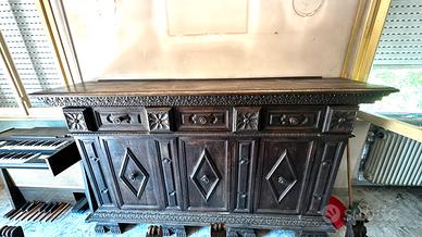 Antica credenza
