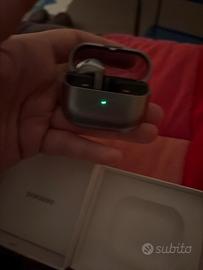 Samsung Galaxy Buds 3 Custodia e Cuffia Sinistra