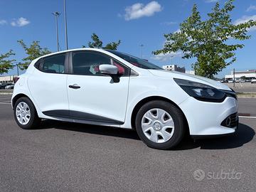 RENAULT Clio 4ª serie - 2013
