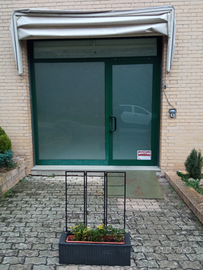 Locale Commerciale/Uffico/Studio medico