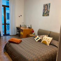 Stanza singola in trilocale 90 mq - zona bocconi