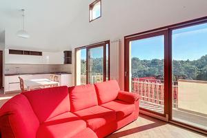 Villa con Terreno in città