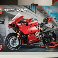 Ducati  Panigale V4 R Lego technic 42107