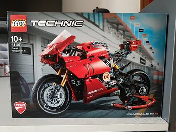 Ducati  Panigale V4 R Lego technic 42107