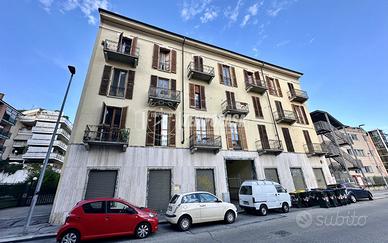 BILOCALE VIA MODENA 31