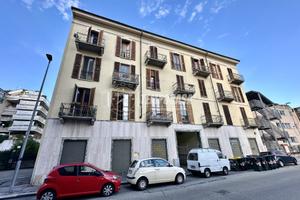 BILOCALE VIA MODENA 31