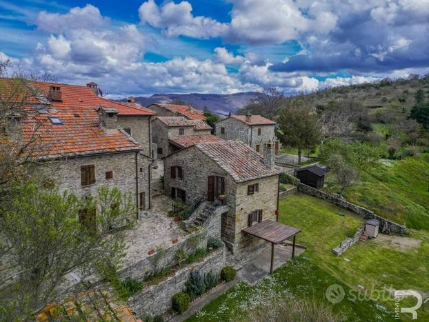 Cortona - Rustico con ampio giardino