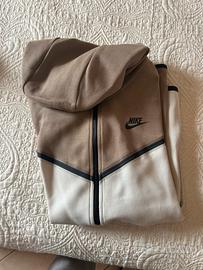 Nike tech beige taglia S