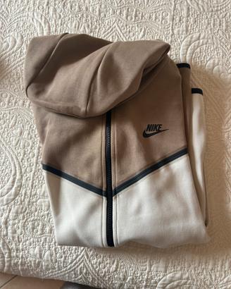 Nike tech beige taglia S