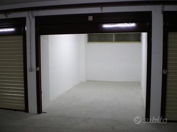 Box Auto 16 mq