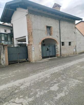 CASASCHIERA BICAMERE: soluzione solida, con spa...