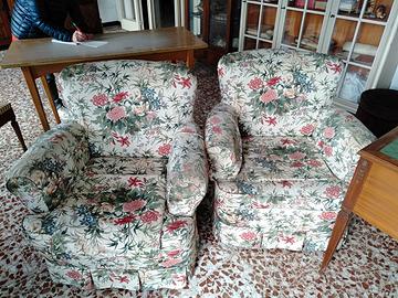 Poltrone tessuto a fiori