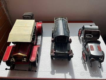 Tris Modellini Auto d'Epoca in Metallo Vintage